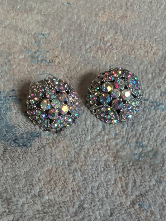 VTG Aurora Crystal Dome Stud Earrings - Iridescent Sparkle MCM Costume Jewelry