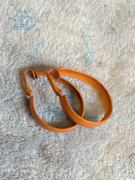 MCM Retro Orange Enamel Hoop Clip-On Earrings - Women's Fashion VTG Jewelry