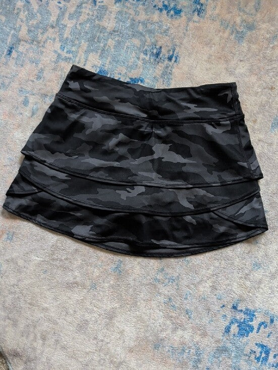Athleta Girl Black-Gray Camo Layered Athletic Mini Skirt - Girls Large/12 Or Women's XXS