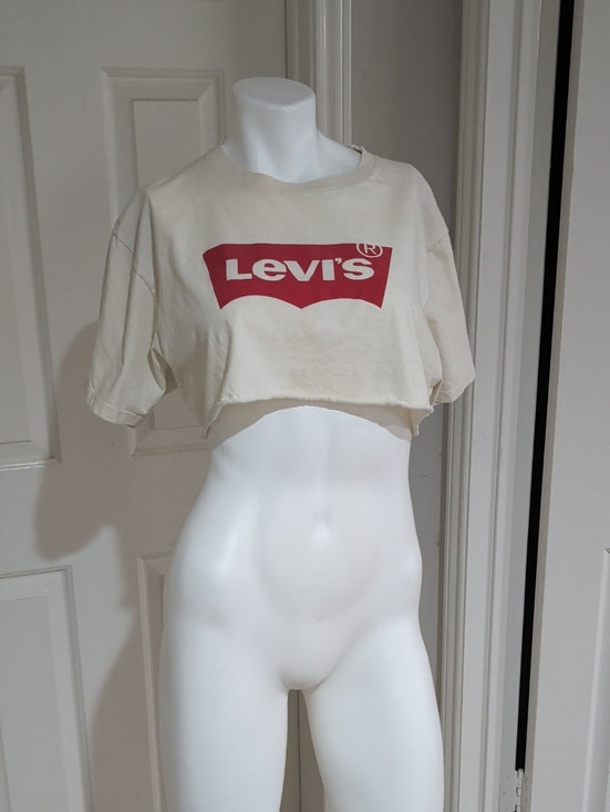 Vintage Levi's Crop Logo Tee in Cream with Red Print Women's Large Retro Tees