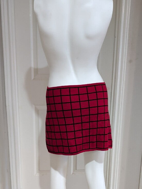 Women's Red Grid Stretch Mini Skirt - Sleek Windowpane Design Retro Modern