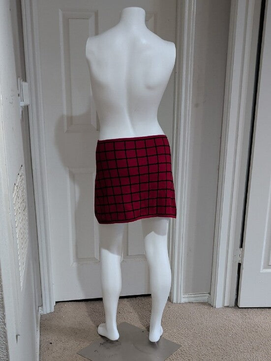 Women's Red Grid Stretch Mini Skirt - Sleek Windowpane Design Retro Modern