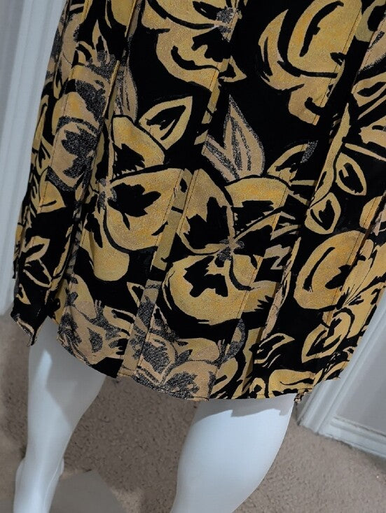 Who What Wear Black & Gold Floral Circle Skirt Cut-Out Pleaded Panels Women's 4