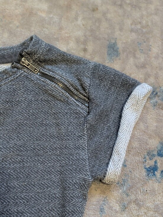 GAP Gray Short Sleeve Knit Dress with Shoulder Zip Girls Medium (8)