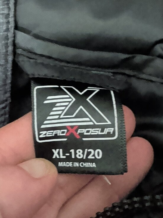 Zero Xposur Kids Hooded Puffer Jacket in Red and Gray Boys XL
