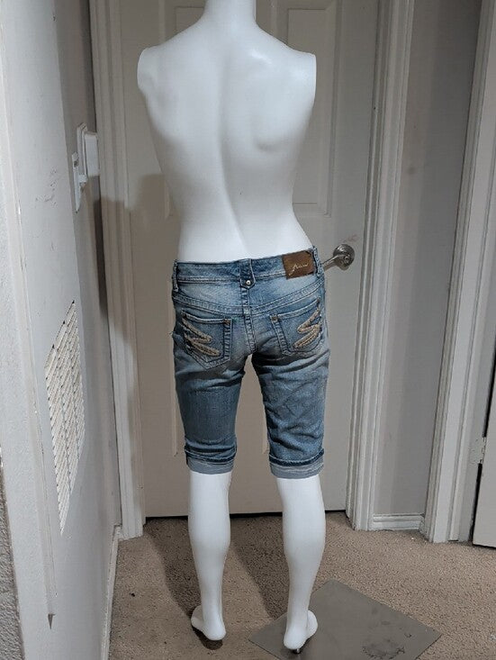 Retro Seven7 Jeans Light Blue Distressed Denim Bermuda Shorts Women's 4 Y2K