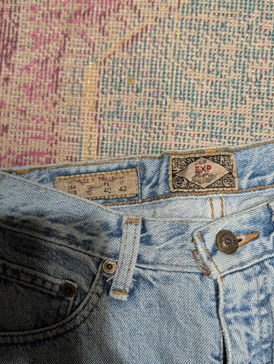 VTG Express Jeans Light Blue Distressed Denim Cutoff High-waisted Shorts M (7/8)