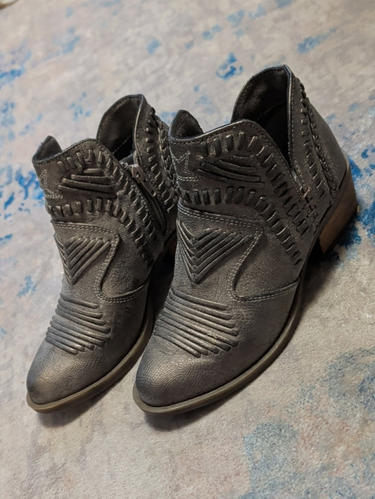 Not Rated Brown Grey Metallic Western Cutout Ankle Boots Women's 6