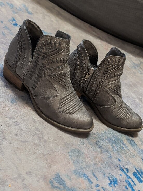 Not Rated Brown Grey Metallic Western Cutout Ankle Boots Women's 6