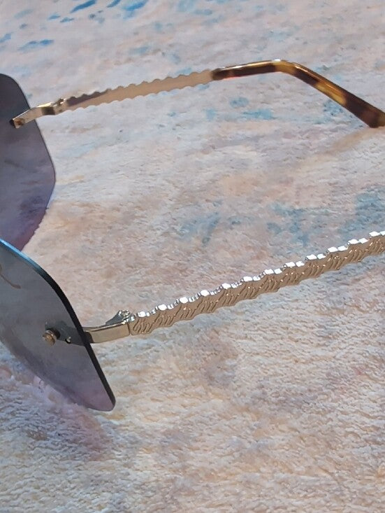Vintage Rocawear Men's Shield Sunglasses- Purple Gradient Lenses w/ Gold Accents