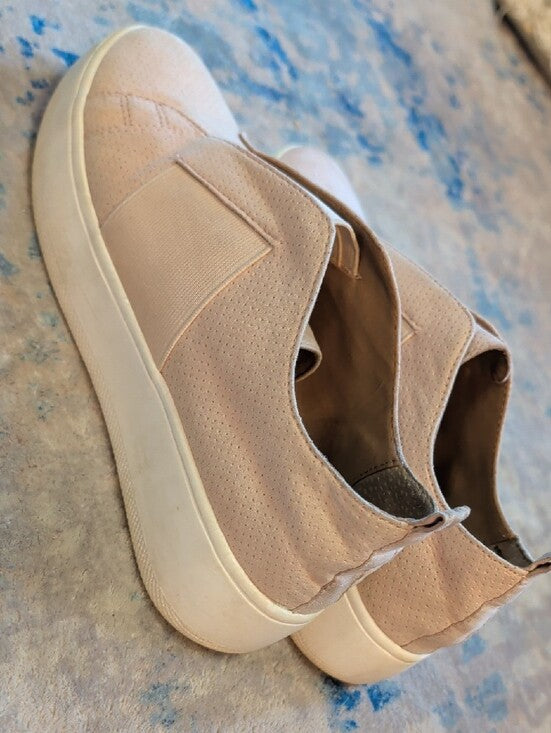 Steve Madden Slip-On Platform Sneakers in Blush Pink Women's 7