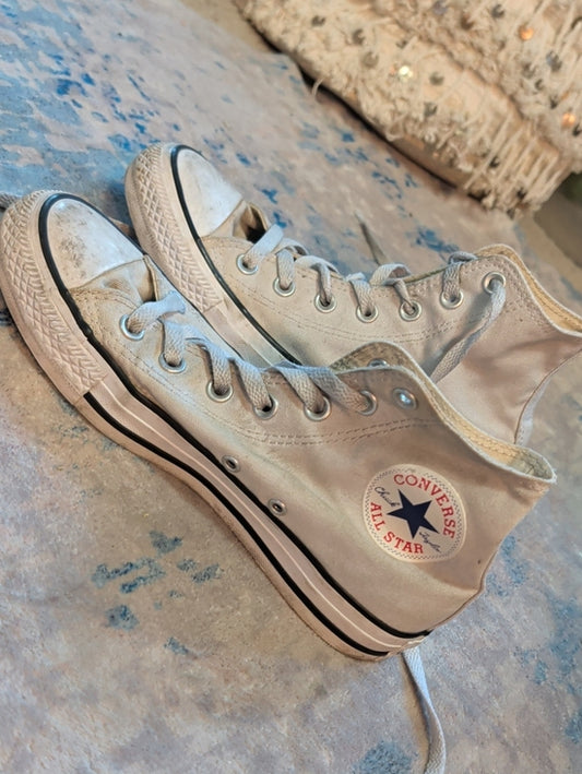 Converse High Top Sneakers in Off-White Grey W/ Black Trim Women's 7/ Men's 5 US
