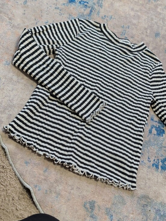 Cat & Jack Black and White Striped Long Sleeve Top Girls Large
