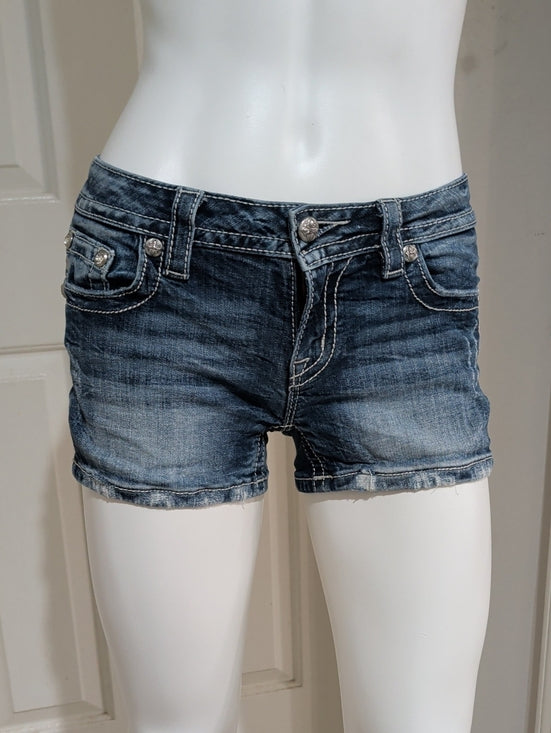 Miss Me Distressed Medium Blue Low-Rise Denim Shorts Y2K Women's 28 Retro