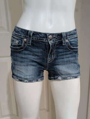 Miss Me Distressed Medium Blue Low-Rise Denim Shorts Y2K Women's 28 Retro
