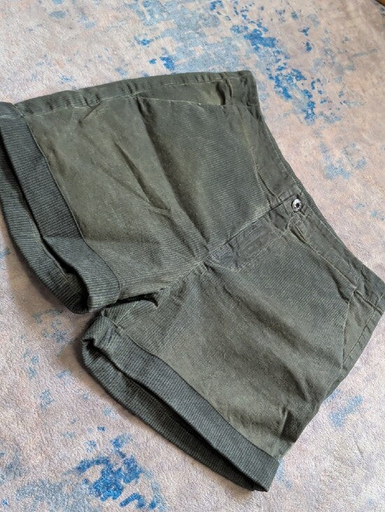 Diesel Olive Green Corduroy Cuffed Shorts Women's 28