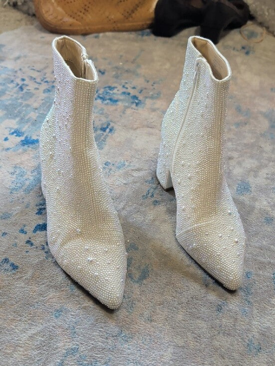 Betsey Johnson Pearl-Embellished White Ankle Booties with Block Heel Women's 6.5