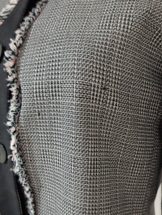 Vintage 1980's Harve Benard Black, White, & Pink 100% Wool Cropped Blazer Women's 10