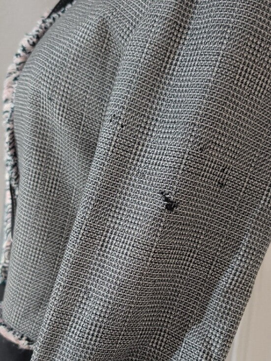 Vintage 1980's Harve Benard Black, White, & Pink 100% Wool Cropped Blazer Women's 10