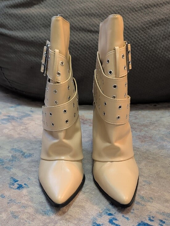 NWT Studded Wrap Strap Cream Ankle Booties Women's 10 - Retro - Y2K Grunge