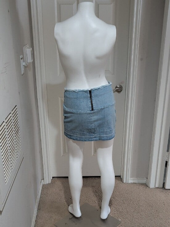 Bullhead Light Blue Denim Mini Skirt with Frayed Waist & Pockets Women's 28