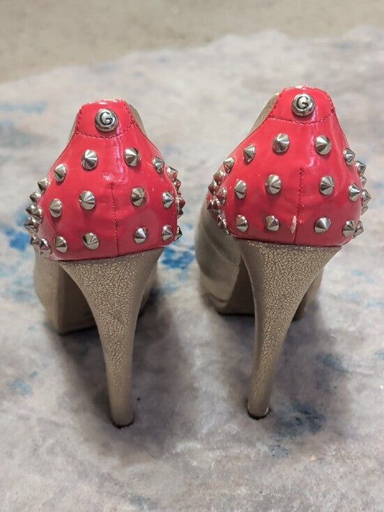 Guess Gold Platform Peep-Toe Heels with Red Studded Accent Women's 8M