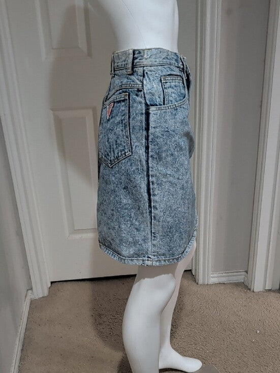 1986 Guess By Georges Merciano Acid-Wash Light Blue Denim Mini Skirt Vintage Women's 29