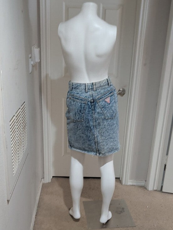 1986 Guess By Georges Merciano Acid-Wash Light Blue Denim Mini Skirt Vintage Women's 29