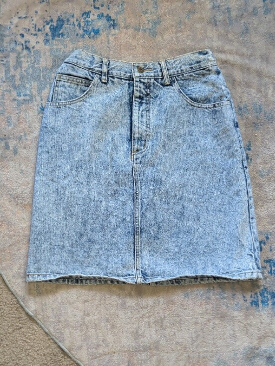 1986 Guess By Georges Merciano Acid-Wash Light Blue Denim Mini Skirt Vintage Women's 29
