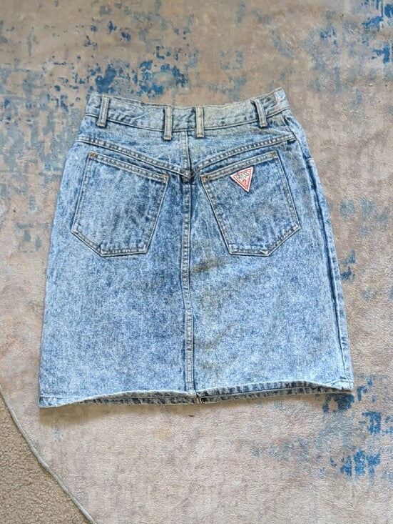 1986 Guess By Georges Merciano Acid-Wash Light Blue Denim Mini Skirt Vintage Women's 29