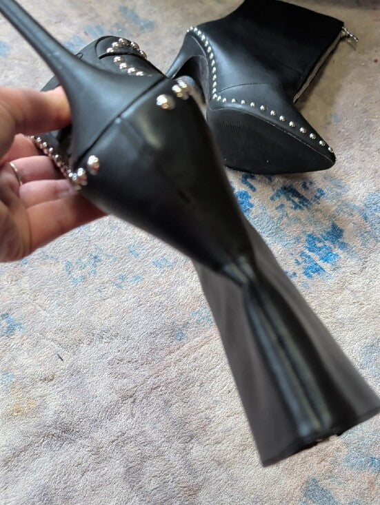 Women's Black Studded Pointed-Toe Stiletto Ankle Boots Sz 9