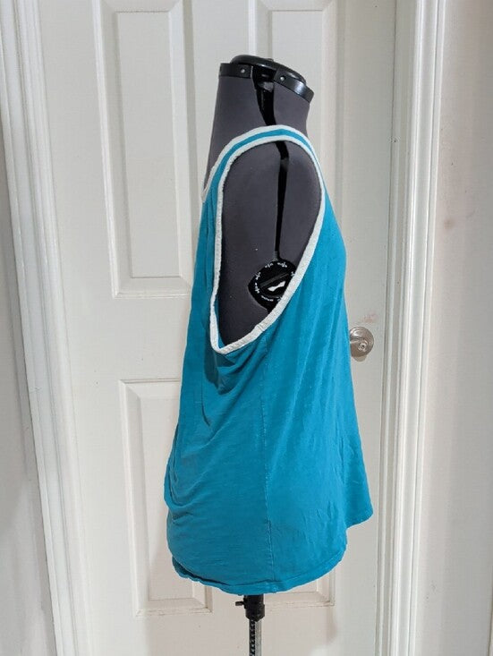 Spring 2015 Old Navy Santa Cruz Skateboards Teal Tank W White Logo Trim Men's L