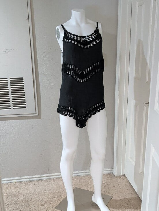 Black Crochet-Trim Acrylic Cut-Out Sleeveless Women's Tunic Cover-Up Women's S/M