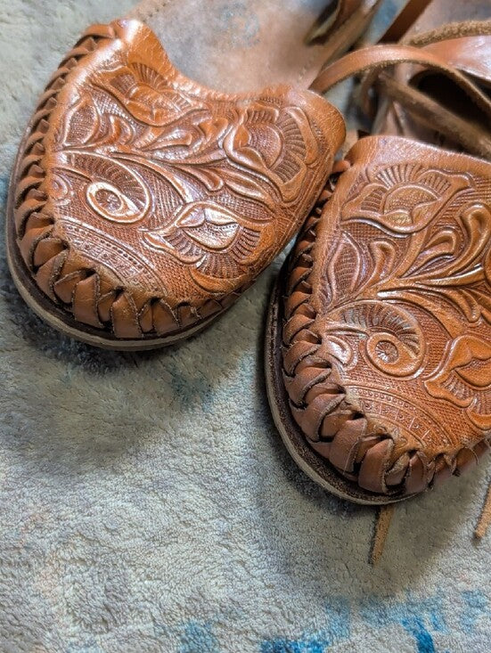 Women’s Tan Leather Lace-Up Huarache Sandals