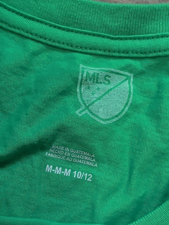 MLS Seattle Sounder FC Kids Green Space Needle Shield Graphic Tee Boys M (10-12)