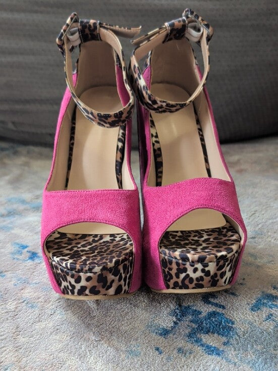 FSJ Leopard Trim Fuchsia Suede Peep-Toe Wedge Heels Women's 10