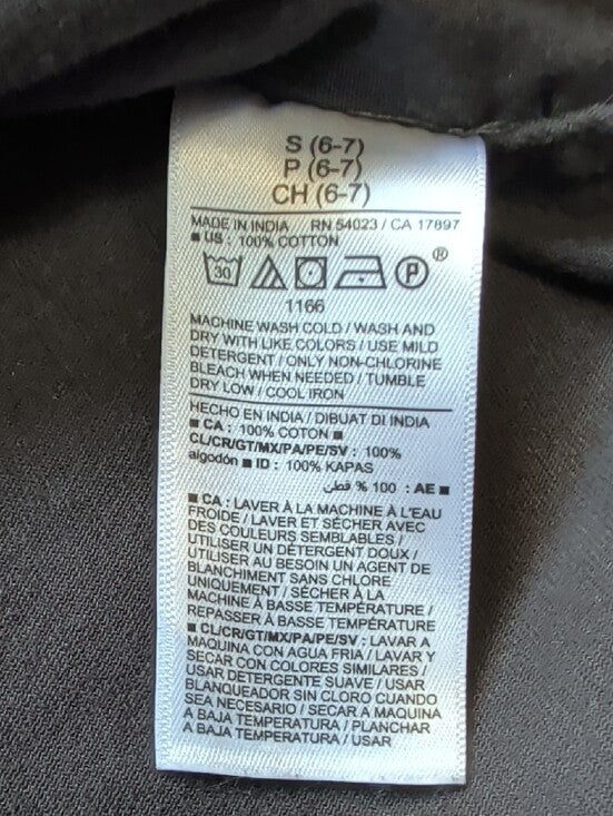 Old Navy Kids Short-Sleeve Button-Down Shirt in Charcoal Gray Boys Small (6-7)