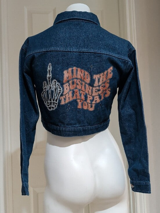 Cropped Denim Jean Jacket With Graphic Design Women's Medium