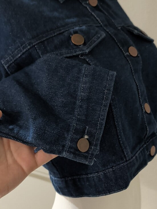 Cropped Denim Jean Jacket With Graphic Design Women's Medium