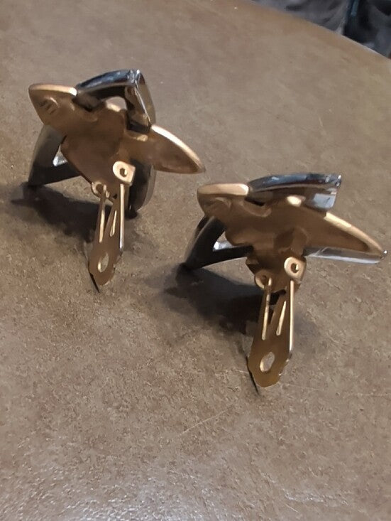 Vintage Elegant Gold Pearlized Crystal Accent Clip-On Earrings Costume Jewelry