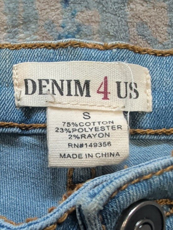 Denim 4 Us Rhinestone Fringe-Trim Light Blue Denim Jean Shorts Women's Small
