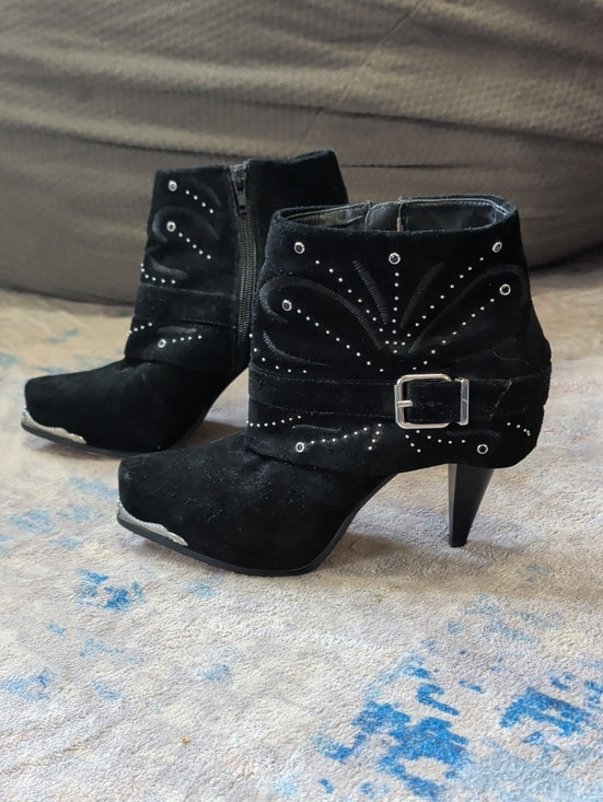 Miranda Lambert Leather Black Studded Suede Ankle Boots with Buckle Women's 8.5