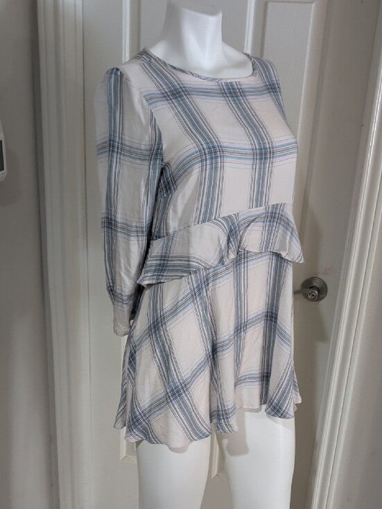 led Luxury Essentials Denim Cream and Blue Plaid Ruffle Waist Tunic Women's M