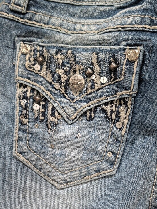 Miss Me Blue Frayed Hem Denim Cut-Off Shorts Women's 26