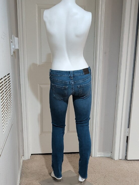 True Religion Medium Blue Wash Low-Rise Straight Billie Jeans Women's 26 US