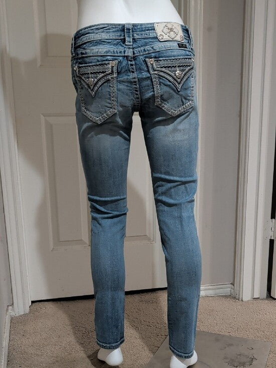 Miss Me Light Wash Stretch Distressed Skinny Jeans Low-Rise Women's 29
