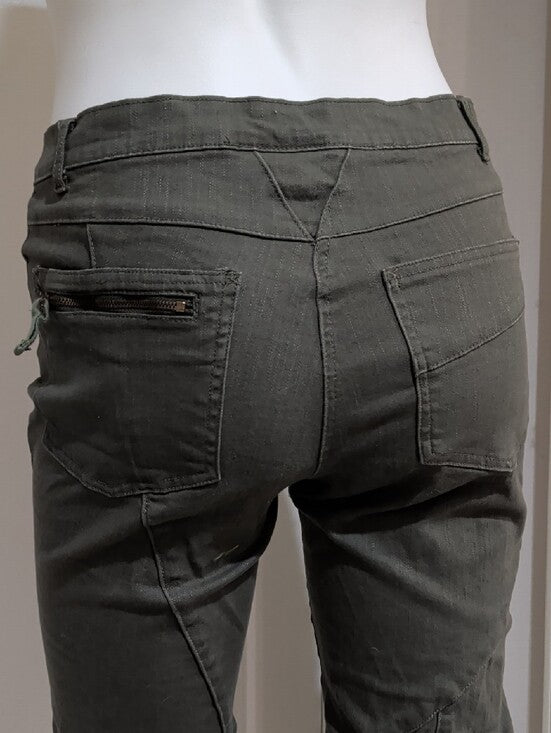 Standard Stylish Slim Utility Cargo Pants Women's 7 (Small) US Luxe