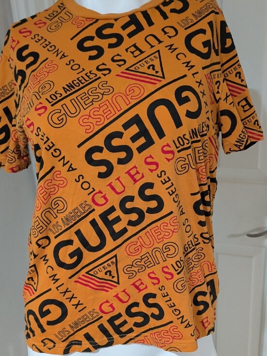GUESS Orange Allover Logo Short Sleeve Tee Women's Medium