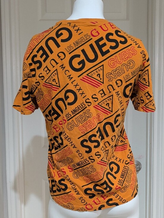 GUESS Orange Allover Logo Short Sleeve Tee Women's Medium