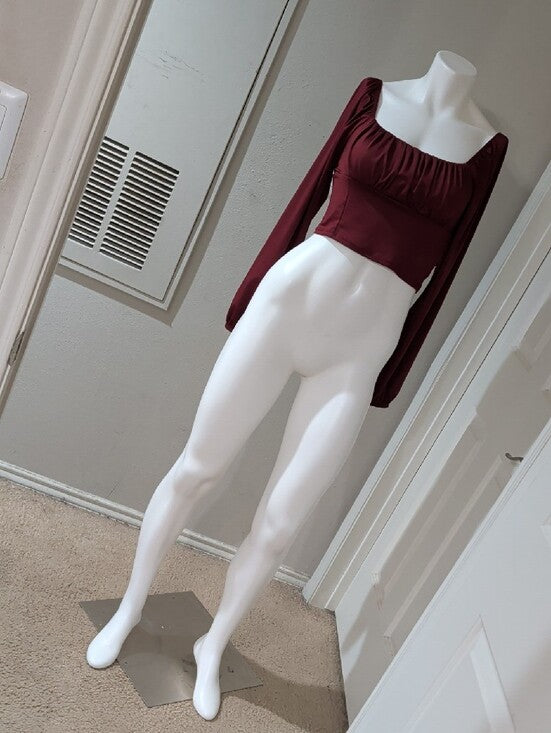Live In The Moment Ruched Square-Neck Burgundy Long Sleeve Crop Top Women's M